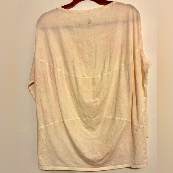 Lululemon Athletica Back in Action Yellow Tie Dye Long Sleeve Top Size 10 - Picture 3 of 4
